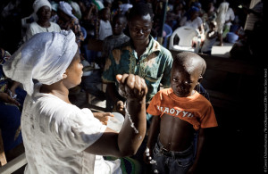 Gwenn-Dubourthoumieu_LR01